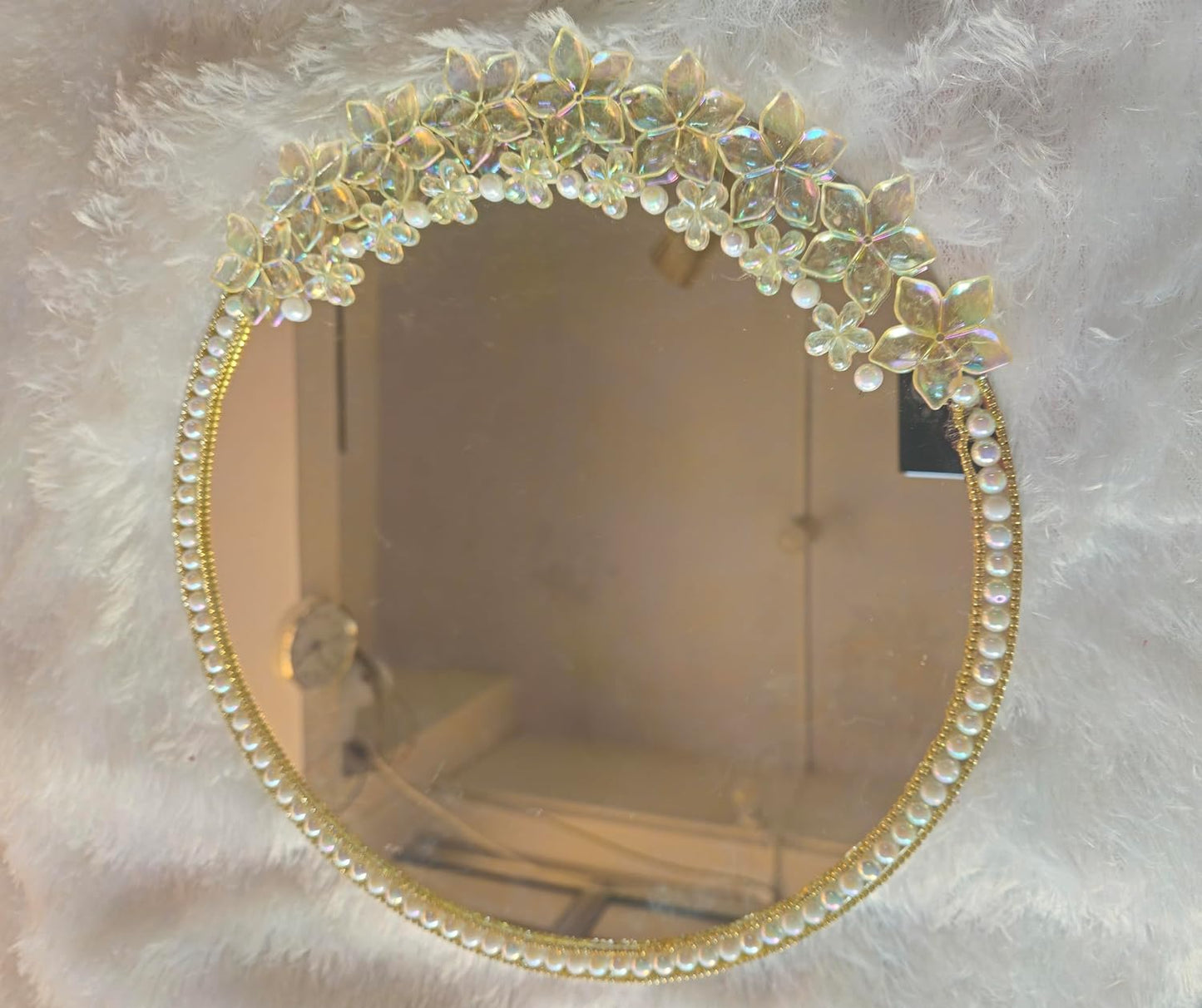 Beautiful Wedding Mirror for Bride & Groom Personalized Nikah Shadi Mubarak Decorative Mirror Artificial Beads Design Wedding Gift for Couple Friends & Family. (White Beadds Design D2)